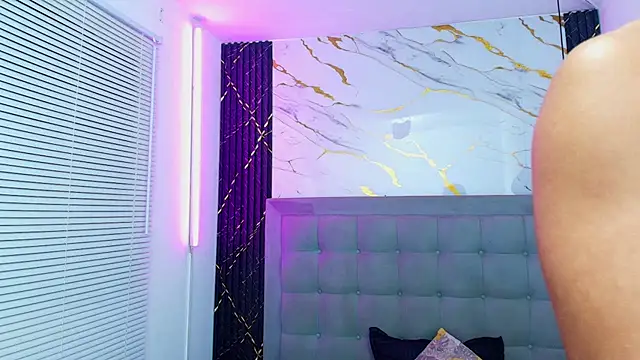 kai_storm77 webcam