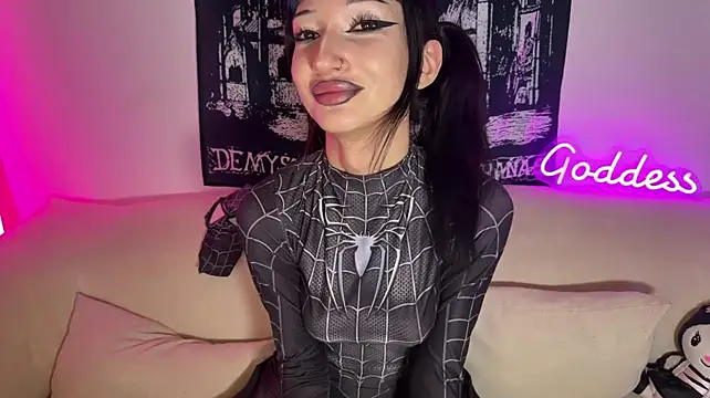 Marcellean live cam preview
