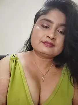 hornyriyanka webcam