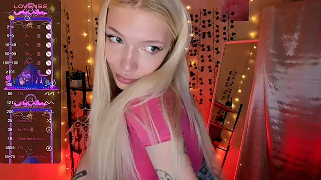 AnyaTaylor_