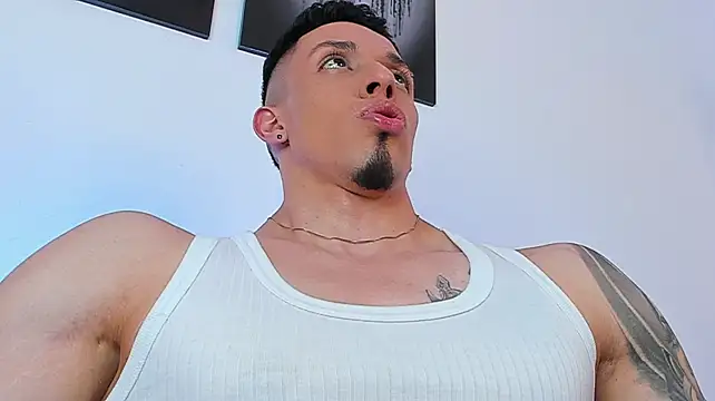 Angelo_Varek webcam