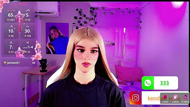 Sophiaa_doll_ webcam