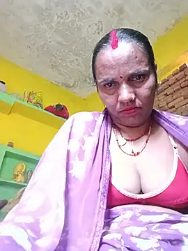 Priya_cutR