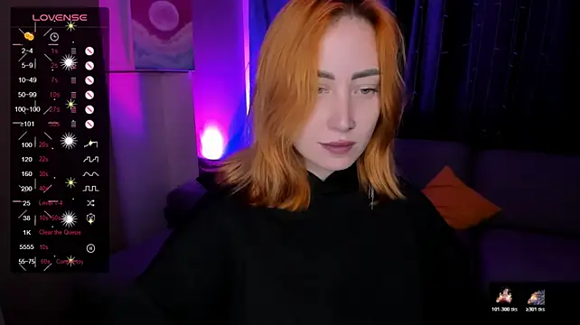 deboramoore live cam on StripChat
