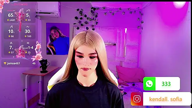 Sophiaa_doll_
