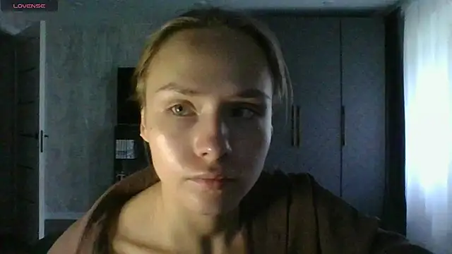 Annie_Cohn