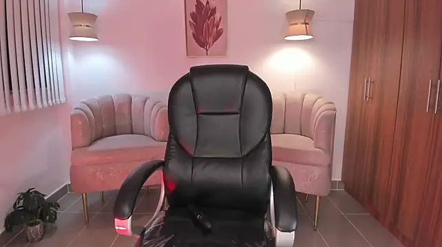 sarita_evanss