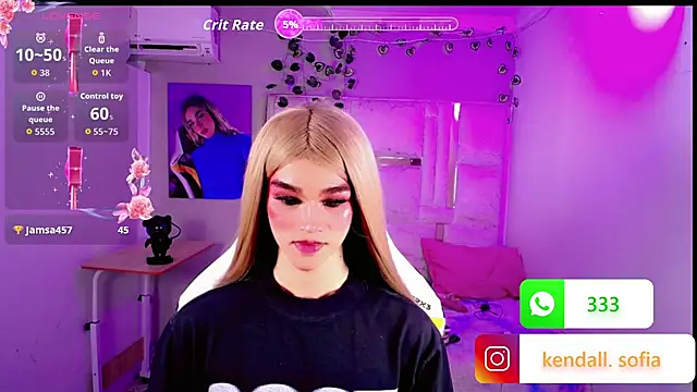 Sophiaa_doll_ webcam