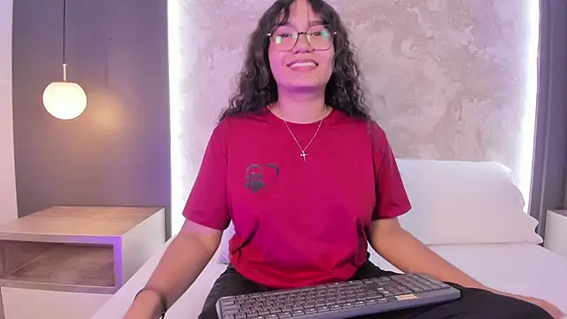 alysson_moon_ — FansOnlyX creator profile