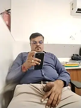 Desi_Gujju_Boy webcam