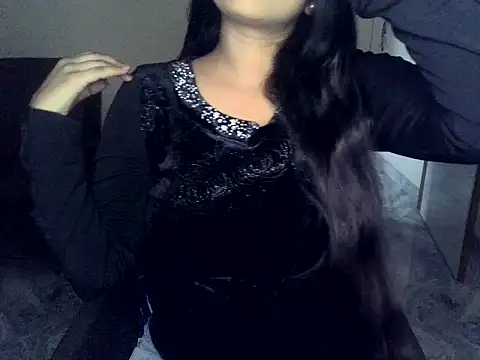 suhana-singh webcam