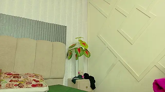 HannaANDNoha webcam