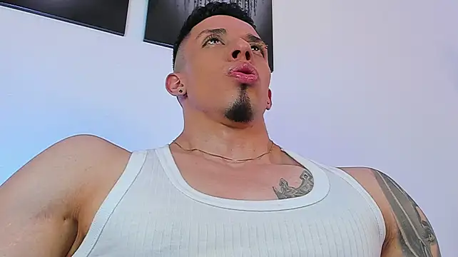 Angelo_Varek
