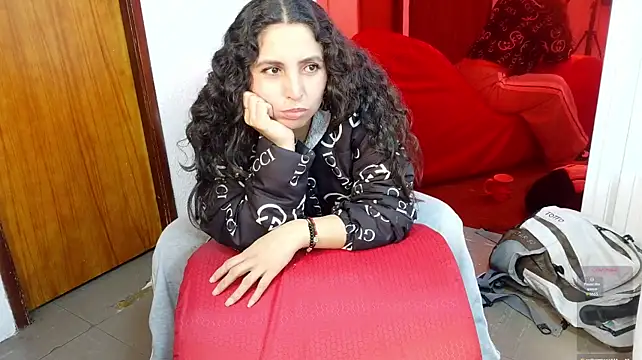 Noah_Sweet live cam on StripChat