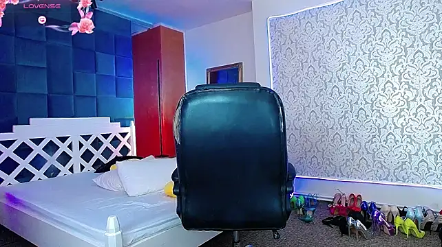 MissKora webcam
