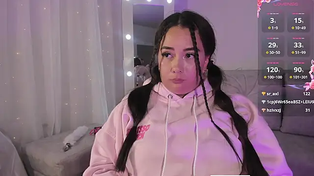 Amaranta_Hazel