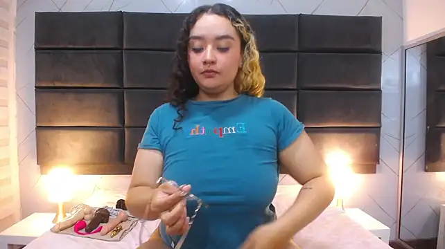 TaraBlack