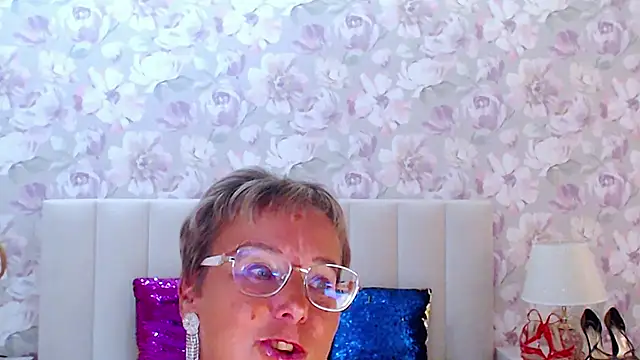 MilfyMommyXX