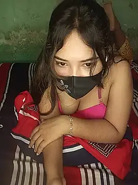 Nusrat-90 live cam on StripChat