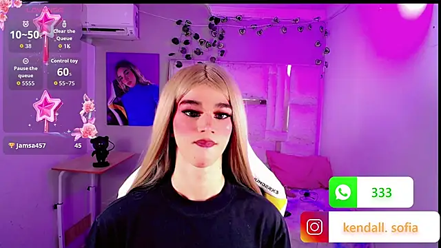 Sophiaa_doll_