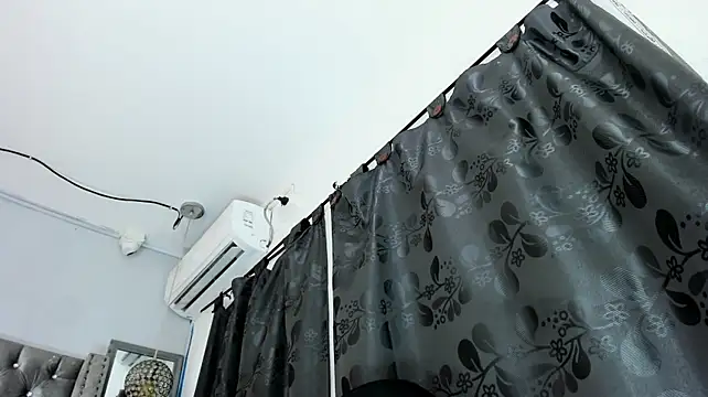 latinhotmuscle webcam