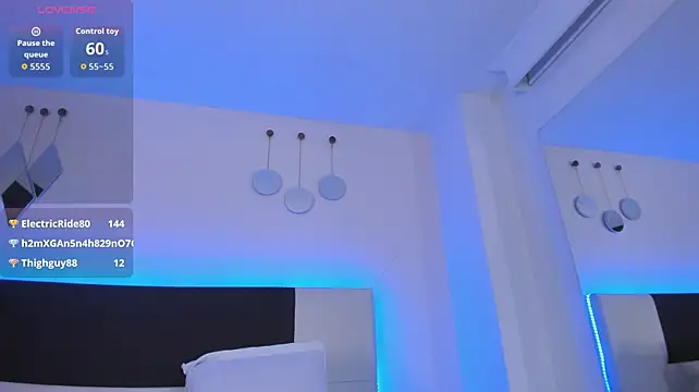 Sky_Loren webcam