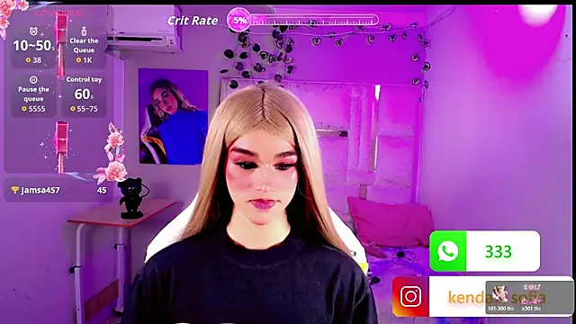 Sophiaa_doll_ webcam