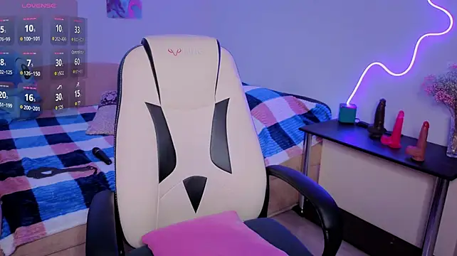 DeeDiamond