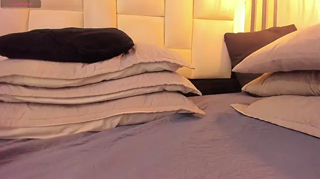 camila__herrera webcam