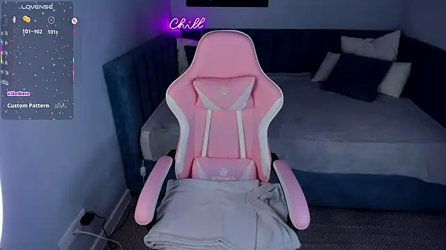 Tessa_Sunn