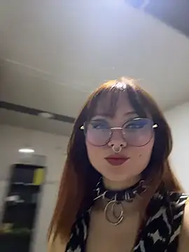 leah_bloom_ webcam