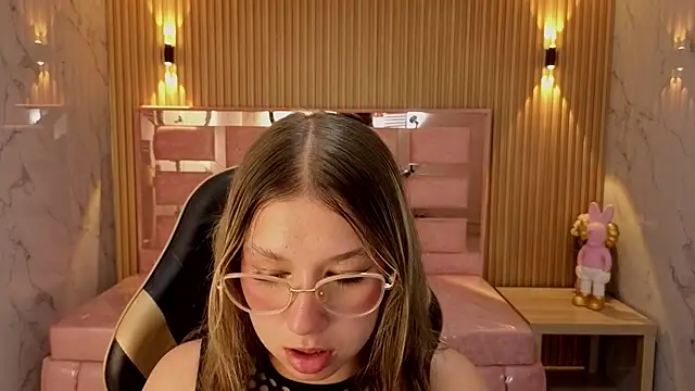 Vanessa_tf1 — FansOnlyX creator profile