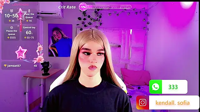 Sophiaa_doll_ live cam on StripChat