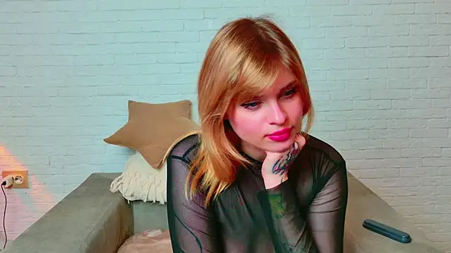 _Alison__