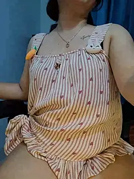 Bee__squirtsweet