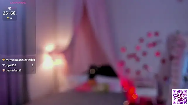 Elvienne live cam preview