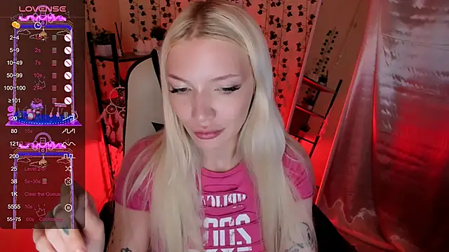 AnyaTaylor_
