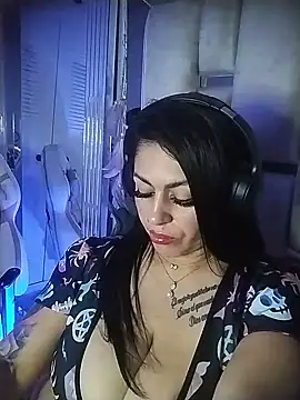 chelaqueen_