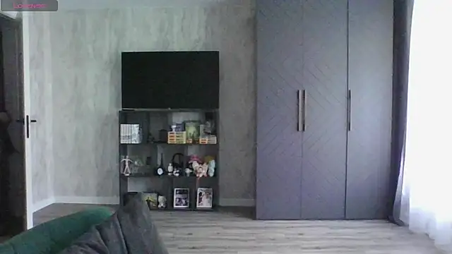 Annie_Cohn