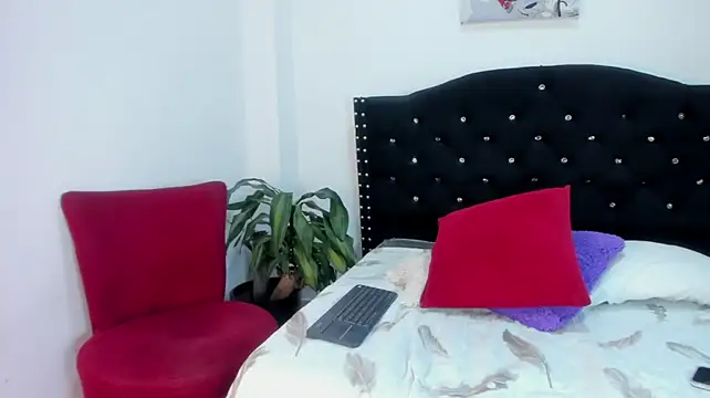 Mia_rose4