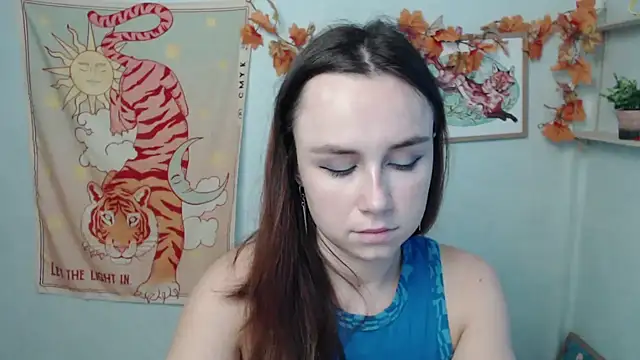 VeryVeryVeryShy_ live cam on StripChat