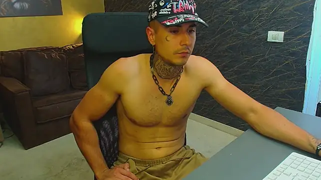 RomeoBodhi webcam