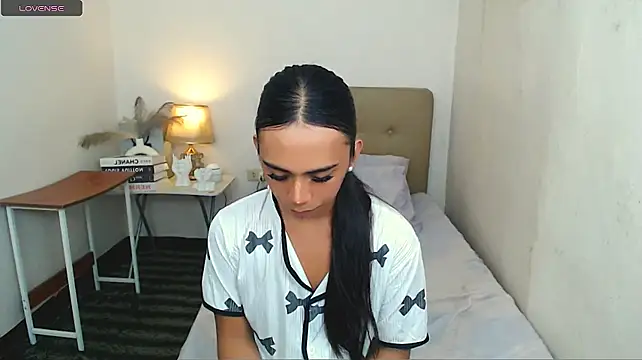 scarlet_smith7