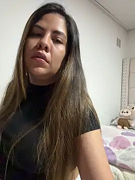 majou9988 (F young) - spit on the tits 💦🍒