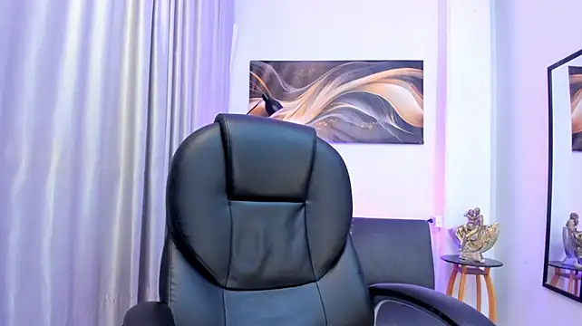 thalia_parkerr_ (F teen) - rub my pussy