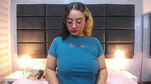 tarablack (F young) - HELLO TARA💖😊