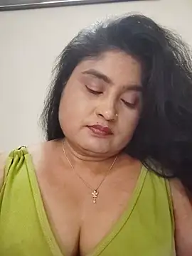 hornyriyanka webcam