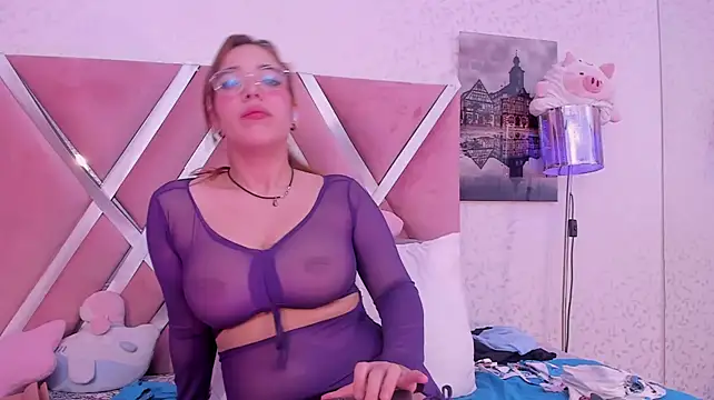 aniemorningstar webcam