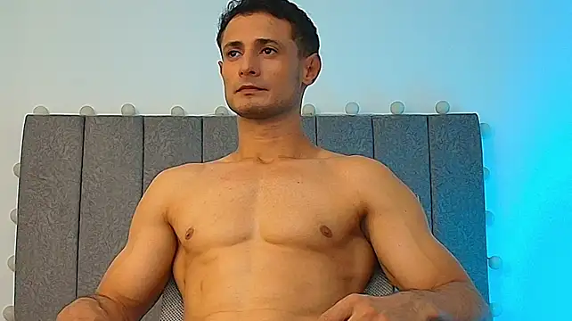Adonys_Lewis_