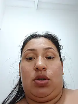 Hot_bella12